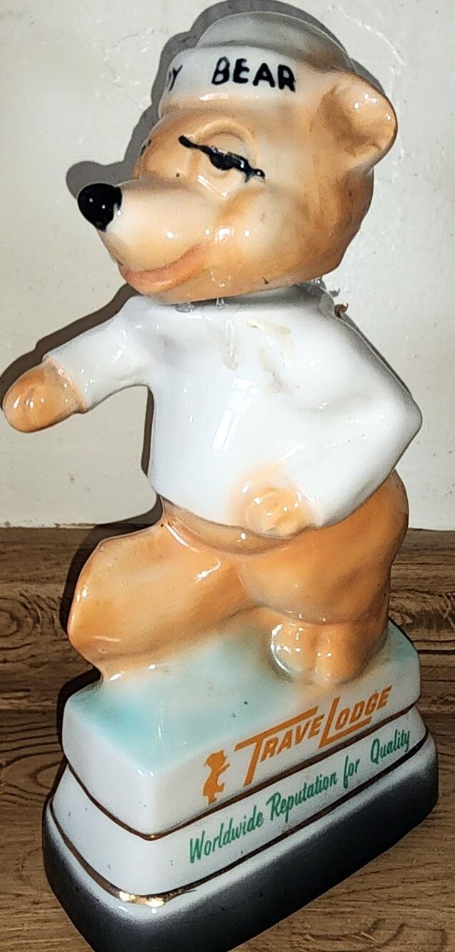 Vintage Jim Beam Whiskey Decanter Travelodge Hotel Sleepy Bear 1972 Regal China